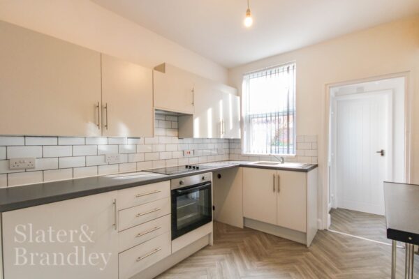 Completed kitchen refurbishment showcasing Slater & Brandley’s internal property management and renovation capabilities
